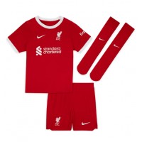 Billiga Liverpool Mohamed Salah #11 Barnkläder Hemma fotbollskläder till baby 2023-24 Kortärmad (+ Korta byxor)